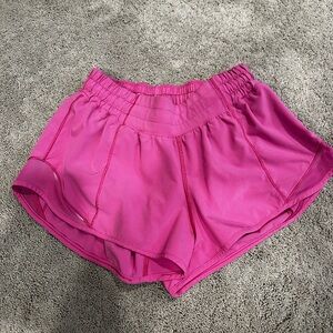 Lululemon Hotty Hots, size 4